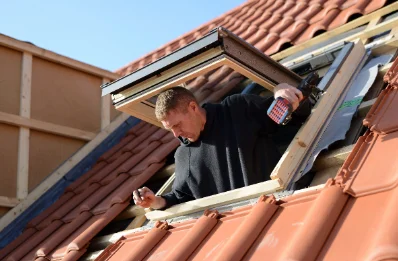 Pose de fenêtres de toit Velux à Bignan